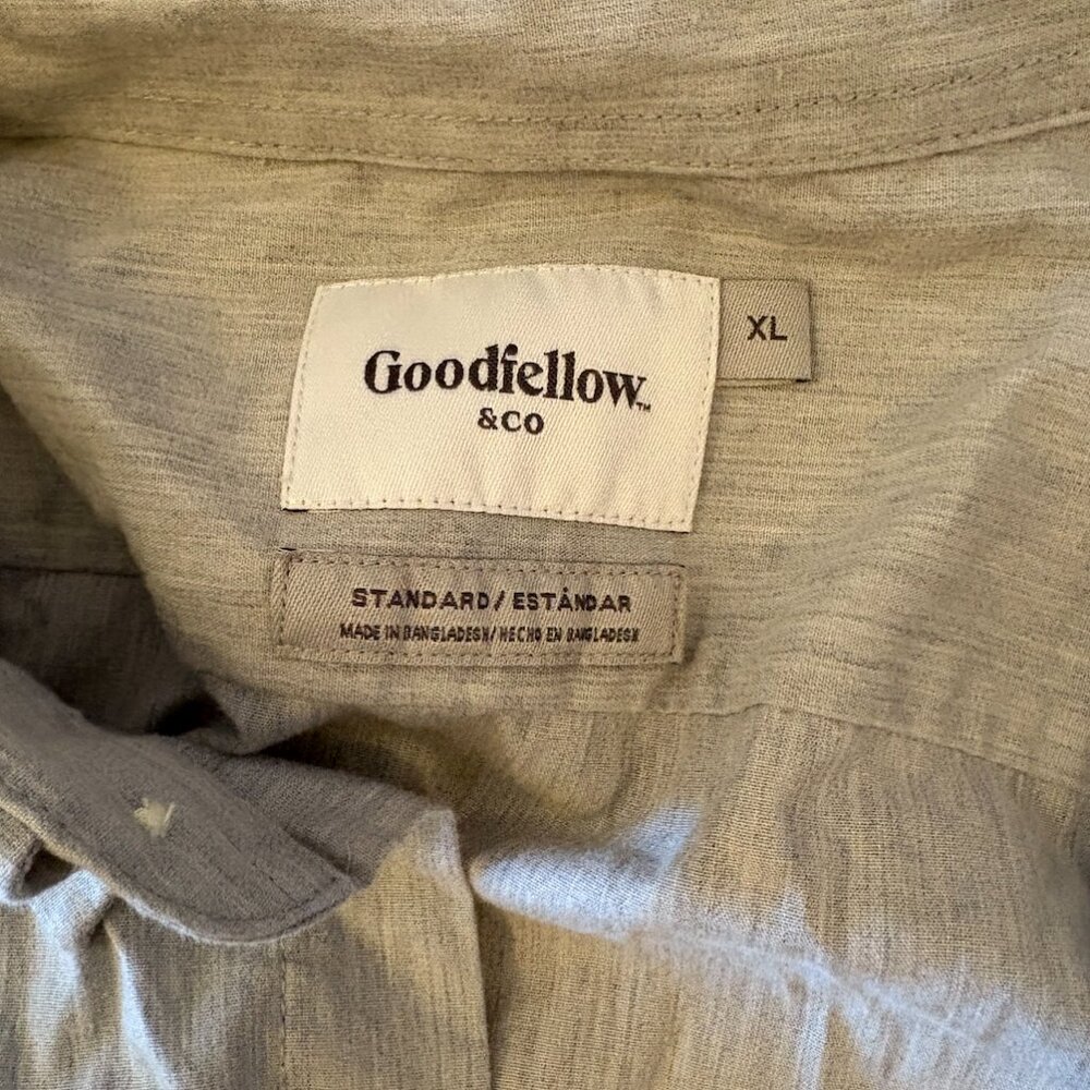 Men's Button Up - Picture 3 of 3